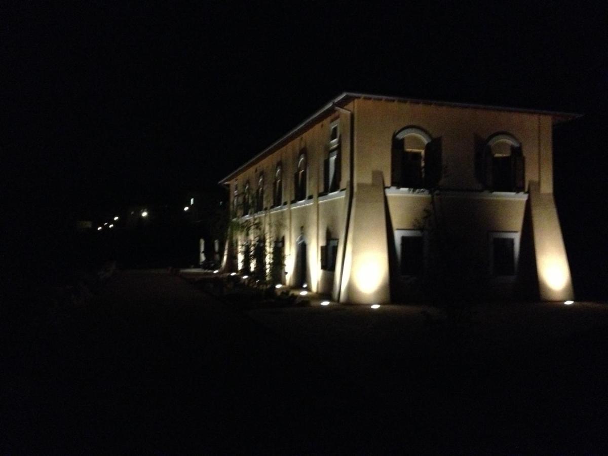 Bed and Breakfast Il Casale San Martino Норча Экстерьер фото